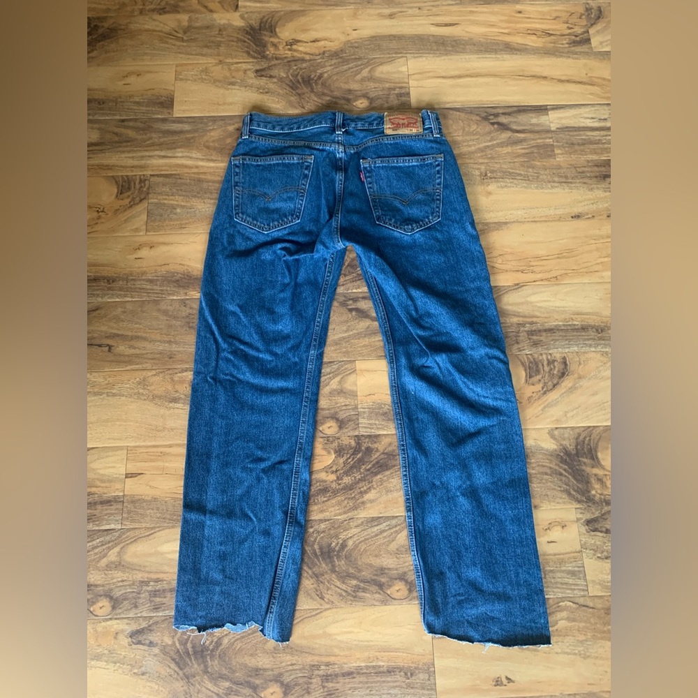 Levi jeans